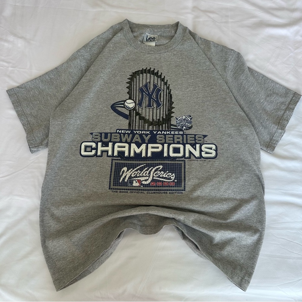 VINTAGE Lee Sport New York Yankees Subway Series Champions World Series 2000 LRG